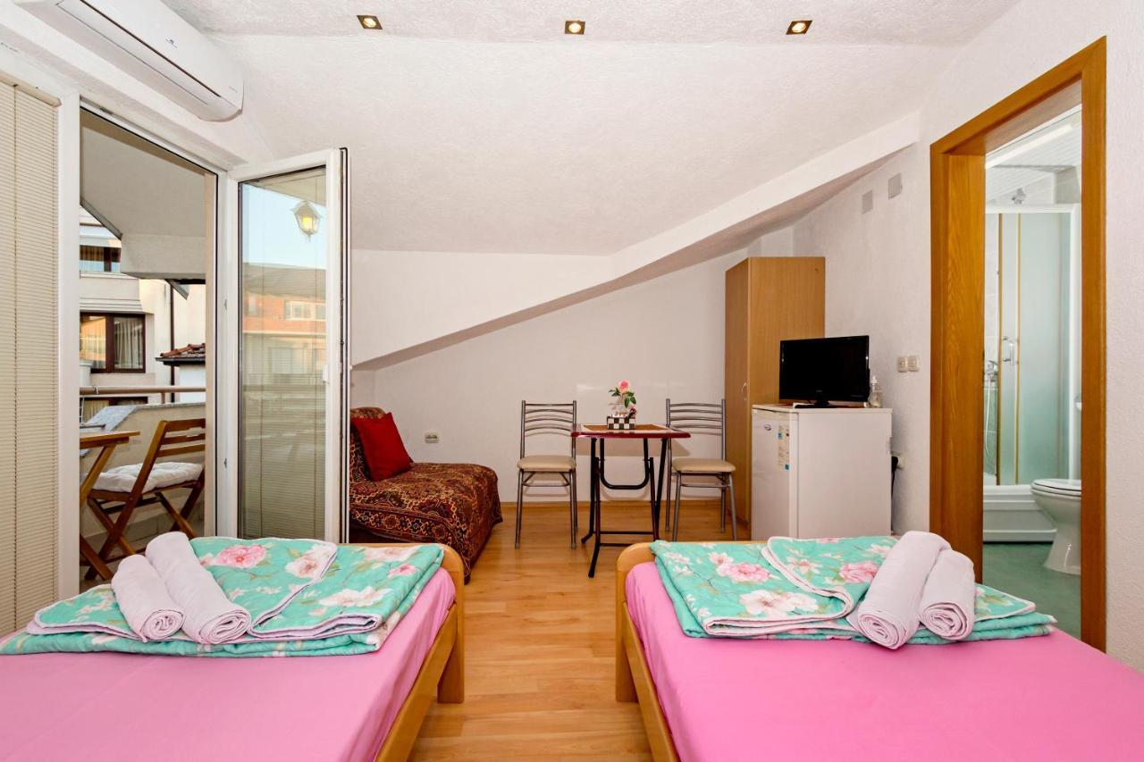Bogdanoski Studios&Guest Rooms Ohrid Exterior foto