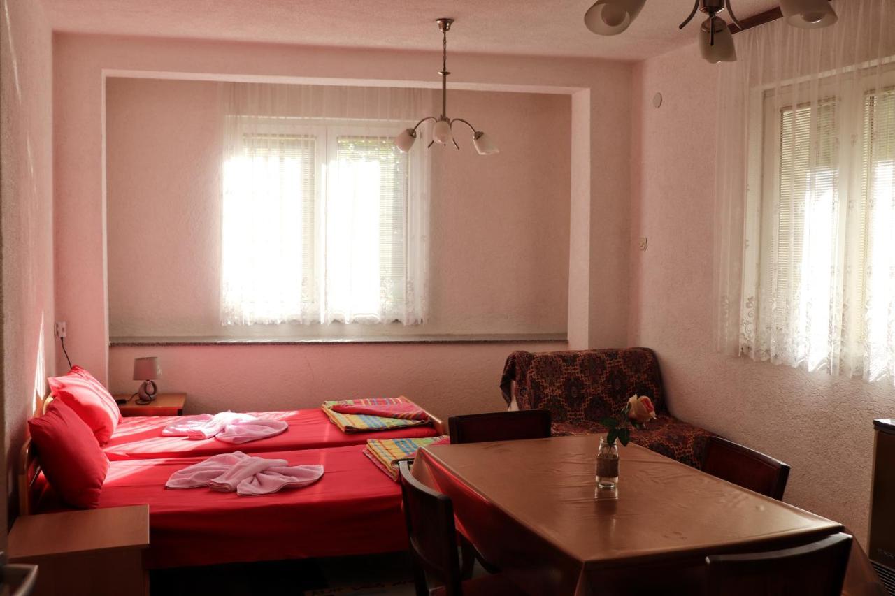 Bogdanoski Studios&Guest Rooms Ohrid Exterior foto